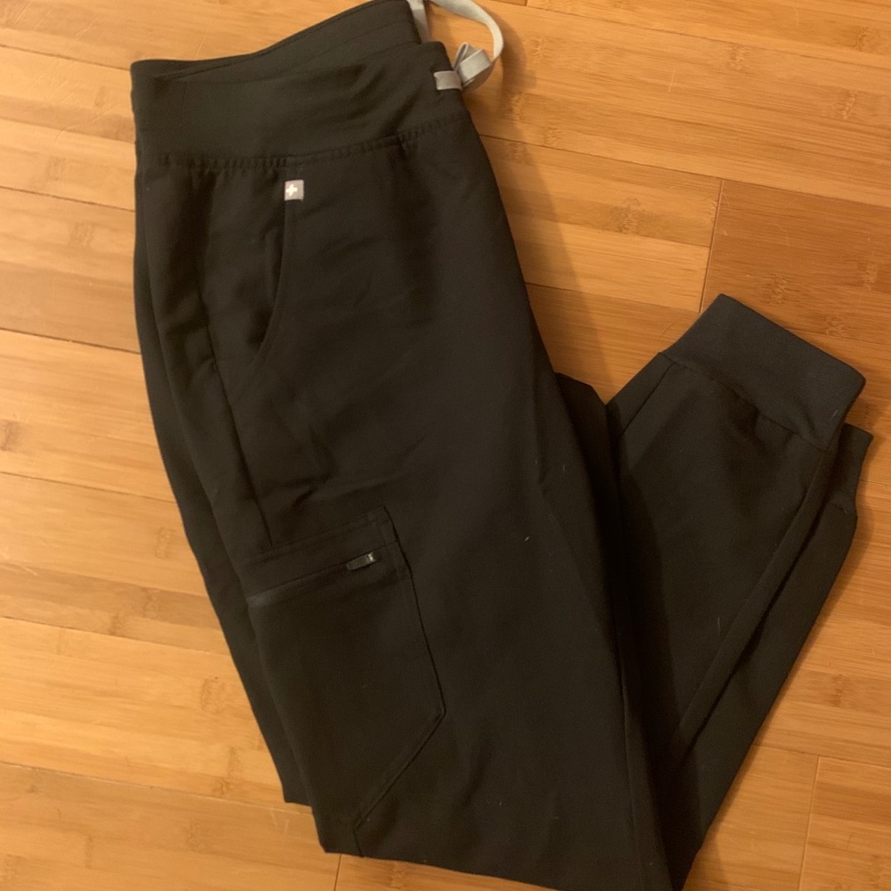 Figs Zamora scrubs Medium